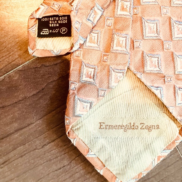 Ermenegildo Zenga Salmon Pink Square Silk Tie - Picture 3 of 3